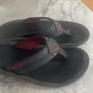 Olukai men’s flip flops